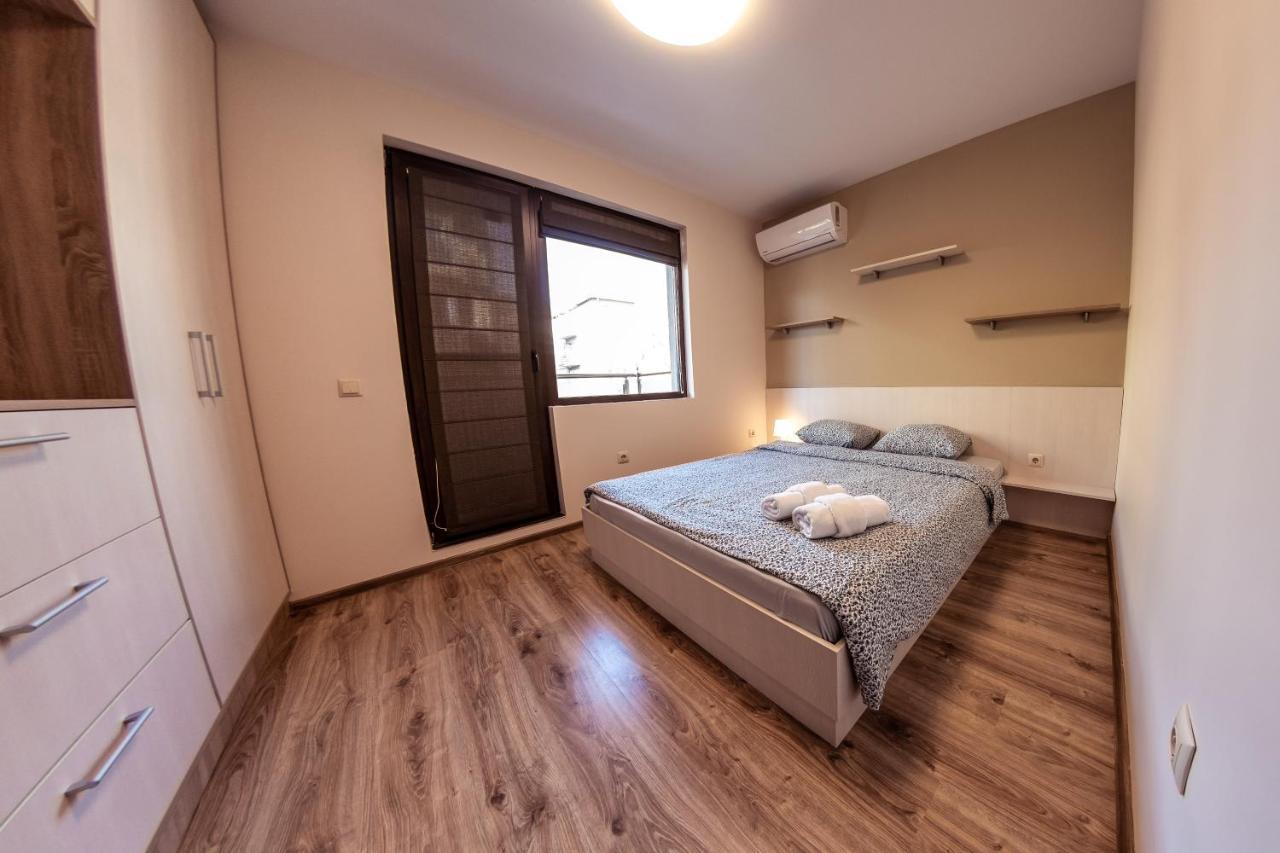 Bright 1Bdr Apartment With A Balcony Софія Екстер'єр фото