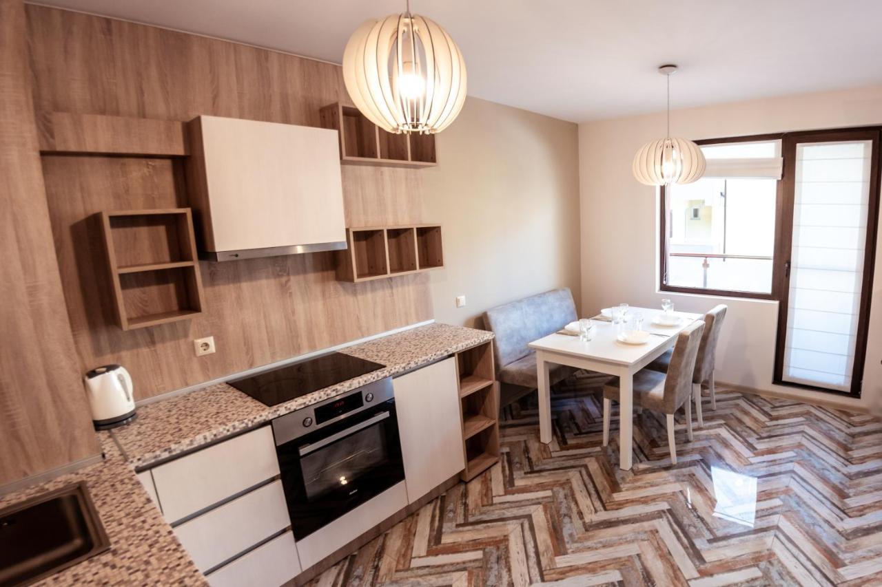 Bright 1Bdr Apartment With A Balcony Софія Екстер'єр фото