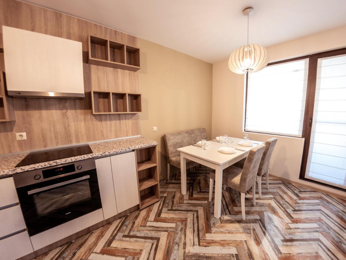 Bright 1Bdr Apartment With A Balcony Софія Екстер'єр фото