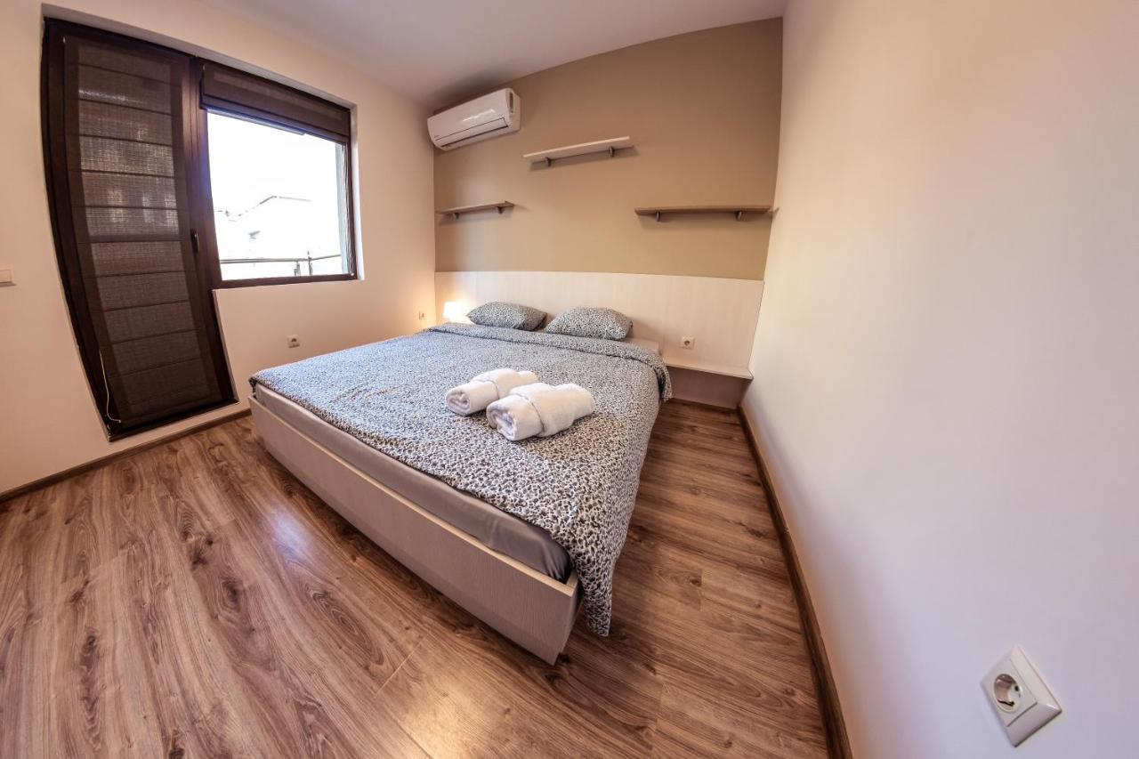 Bright 1Bdr Apartment With A Balcony Софія Екстер'єр фото