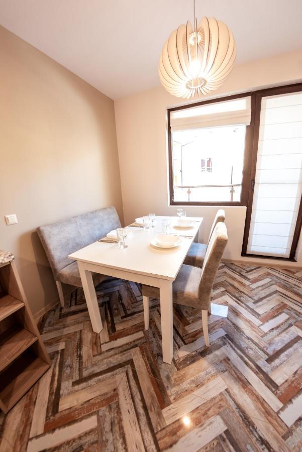 Bright 1Bdr Apartment With A Balcony Софія Екстер'єр фото